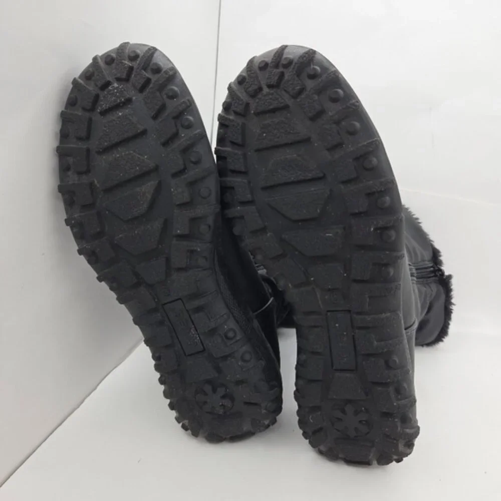 Totes Sim Black Faux Fur Lined Waterproof Winter Snow Boots Women's Size 6
